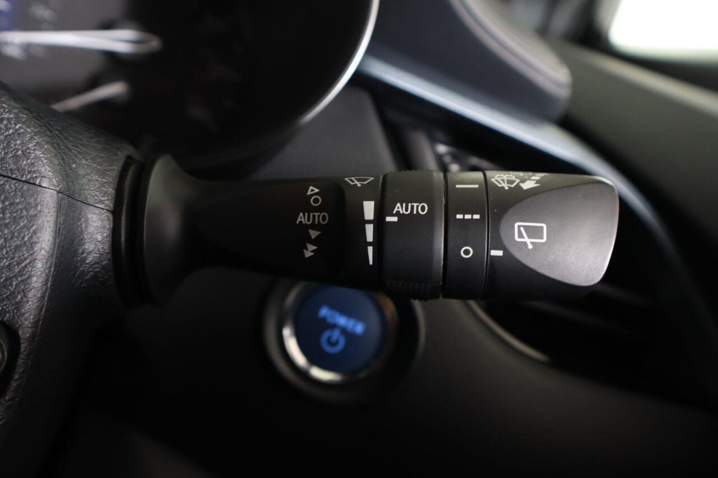 Used Toyota C-HR 2021 for sale - 76345488: Photo 18
