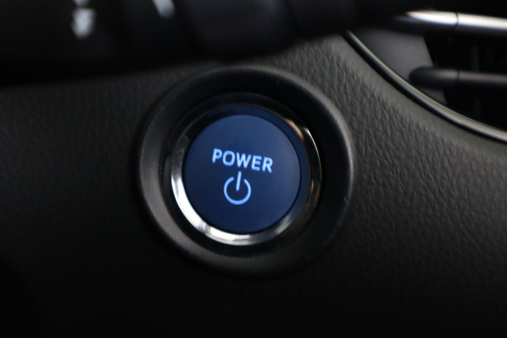 Used Toyota C-HR 2021 for sale - 76345488: Photo 19