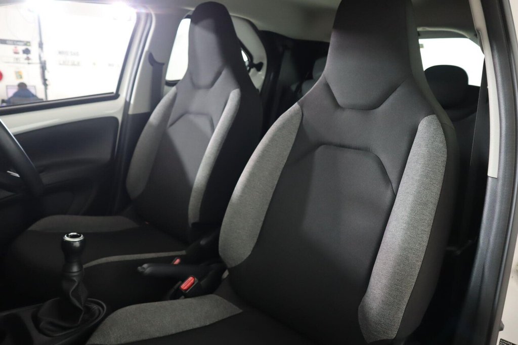 Used Toyota Aygo X 2022 for sale - 76962701: Photo 32