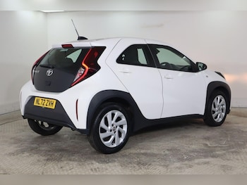 Used Toyota Aygo X 2022 for sale - 76962701: Photo