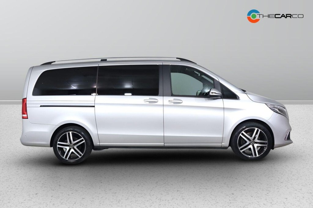 Used Mercedes-Benz V-Class 2021 for sale - 76396427: Photo 10