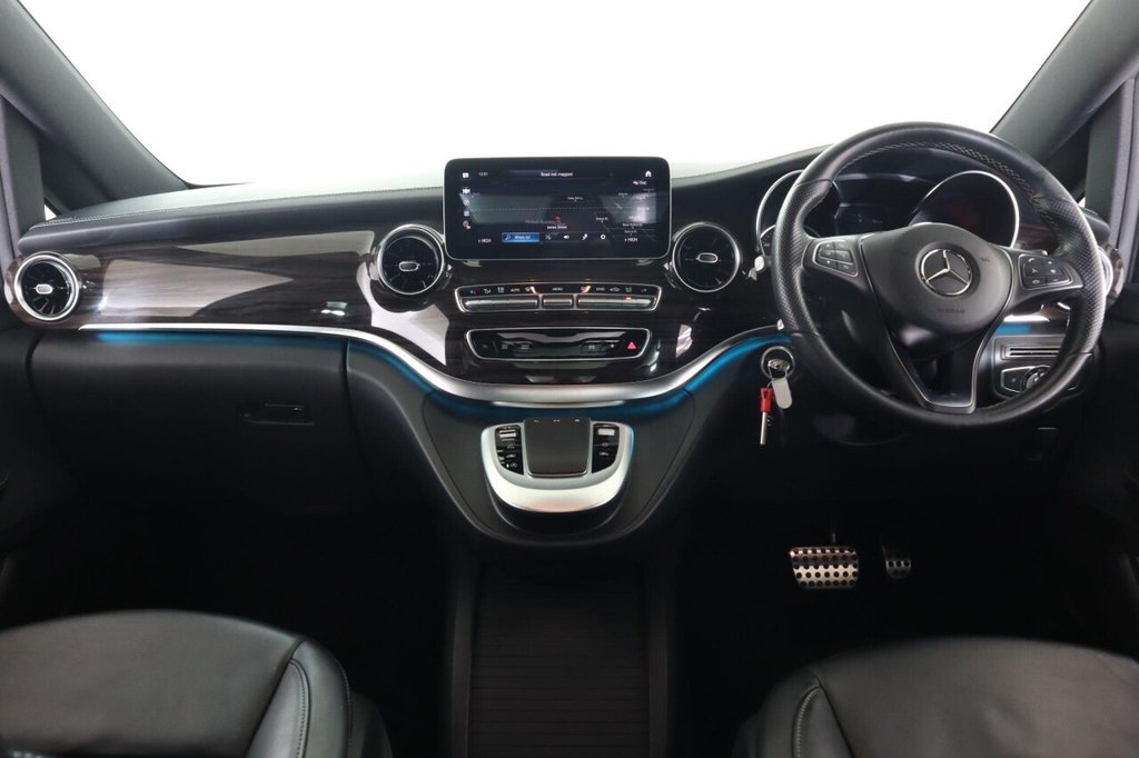 Used Mercedes-Benz V-Class 2021 for sale - 76396427: Photo 13