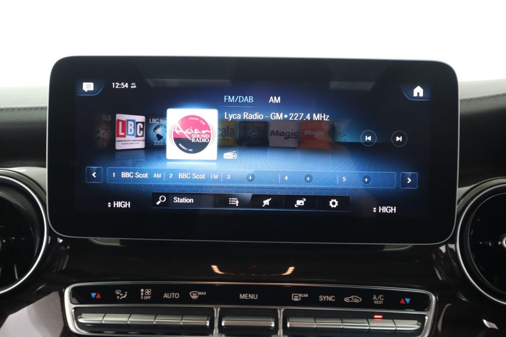 Used Mercedes-Benz V-Class 2021 for sale - 76396427: Photo 42