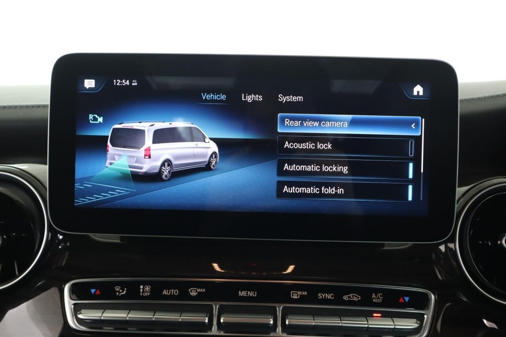 Used Mercedes-Benz V-Class 2021 for sale - 76396427: Photo 48