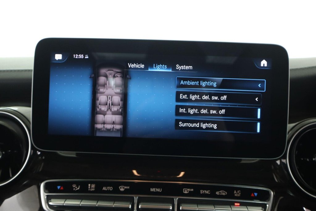 Used Mercedes-Benz V-Class 2021 for sale - 76396427: Photo 49