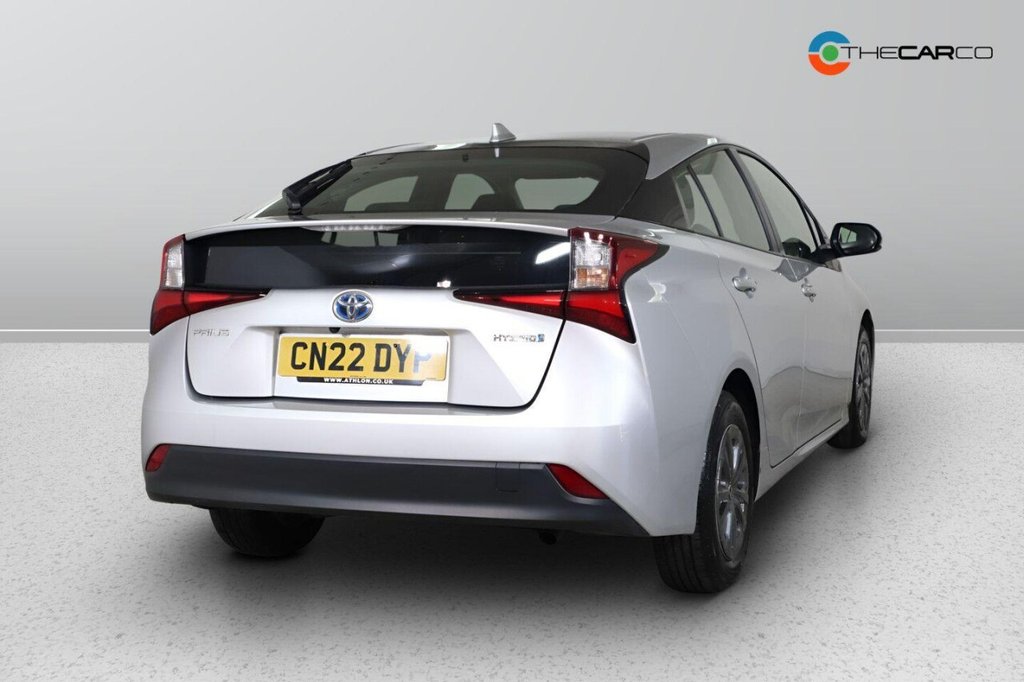 Used Toyota Prius 2022 for sale - 76604960: Photo 11