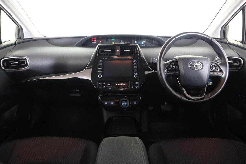 Used Toyota Prius 2022 for sale - 76604960: Photo 13