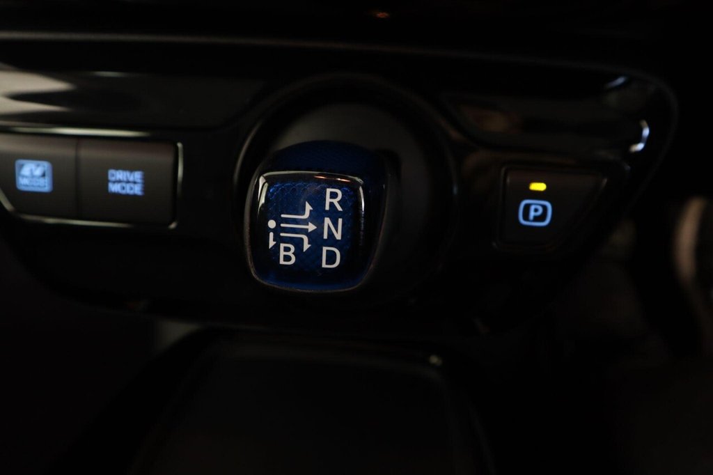 Used Toyota Prius 2022 for sale - 76604960: Photo 21