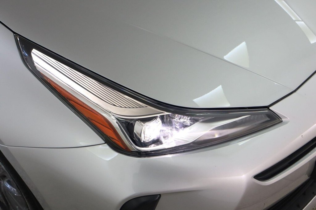 Used Toyota Prius 2022 for sale - 76604960: Photo 48