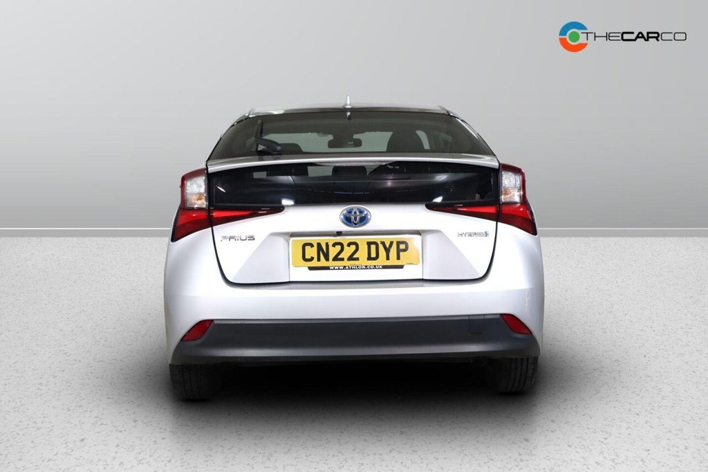 Used Toyota Prius 2022 for sale - 76604960: Photo 9