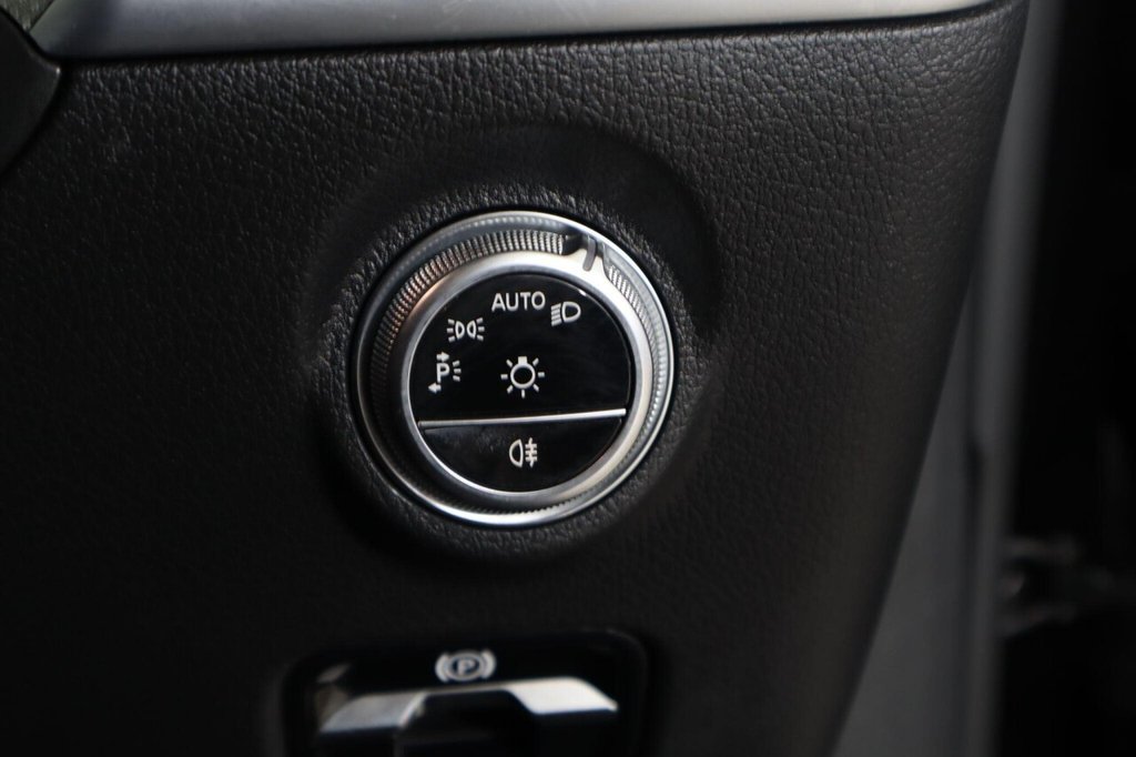 Used Mercedes-Benz C Class 2023 for sale - 77806596: Photo 23