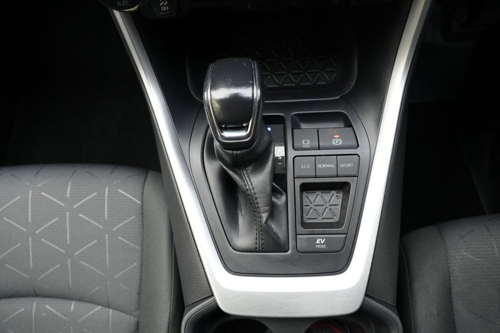 Used Toyota RAV4 2020 for sale - 77080492: Photo 16