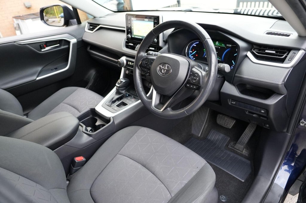 Used Toyota RAV4 2020 for sale - 77080492: Photo 3