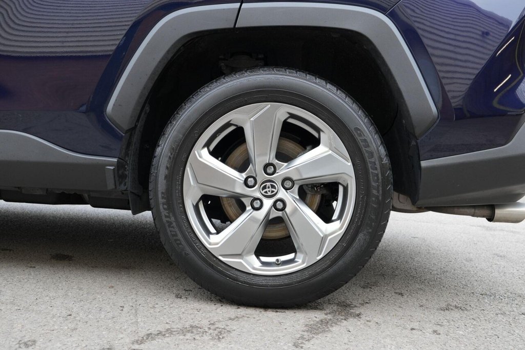 Used Toyota RAV4 2020 for sale - 77080492: Photo 40