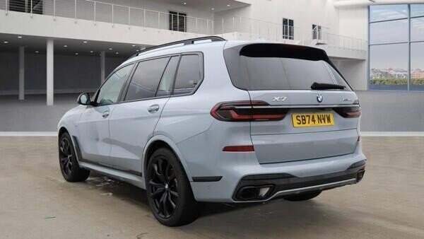 Used BMW X7 2024 for sale - 77551668: Photo 2