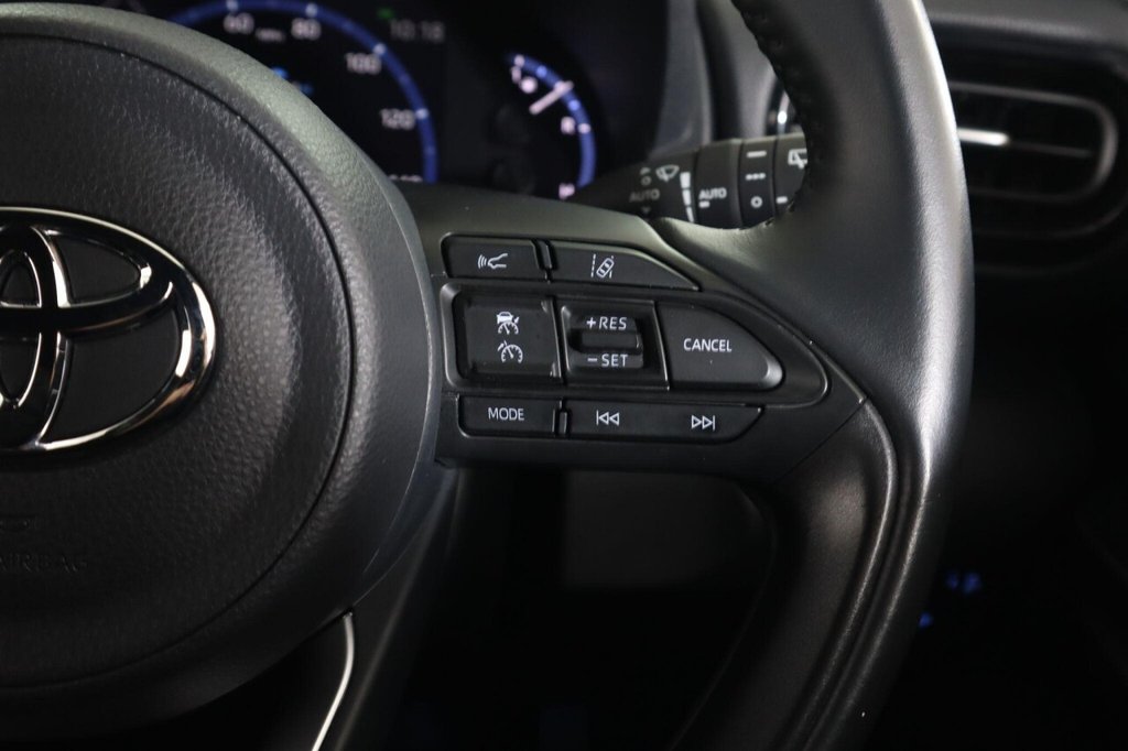 Used Toyota Yaris Cross 2022 for sale - 76820279: Photo 17