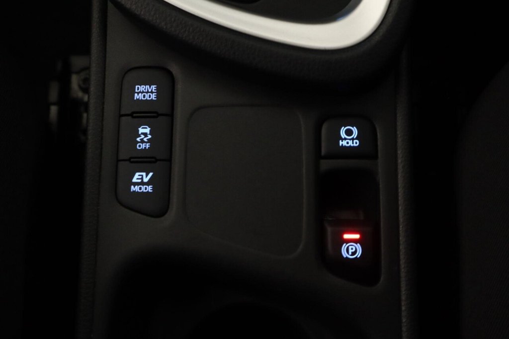 Used Toyota Yaris Cross 2022 for sale - 76820279: Photo 23