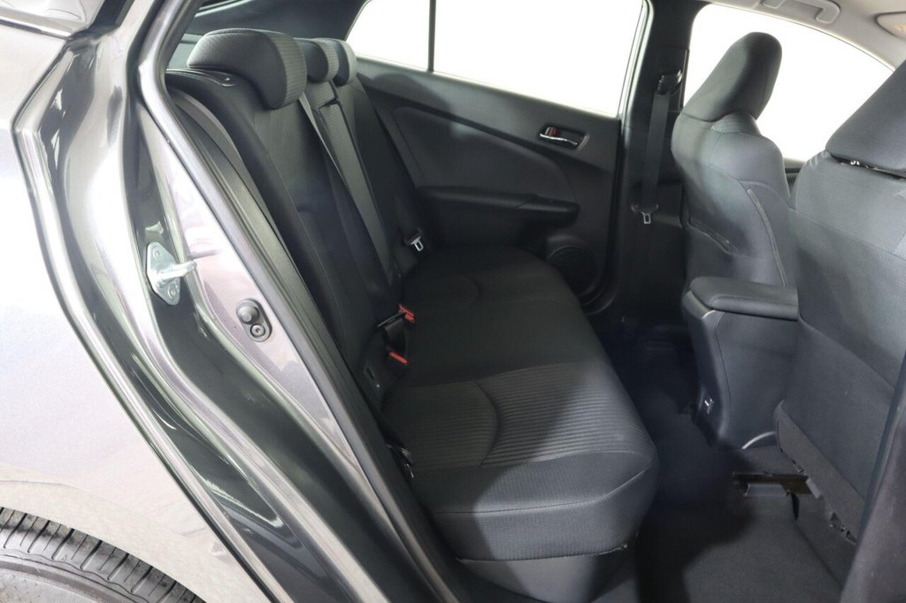 Used Toyota Prius 2022 for sale - 76396324: Photo 13