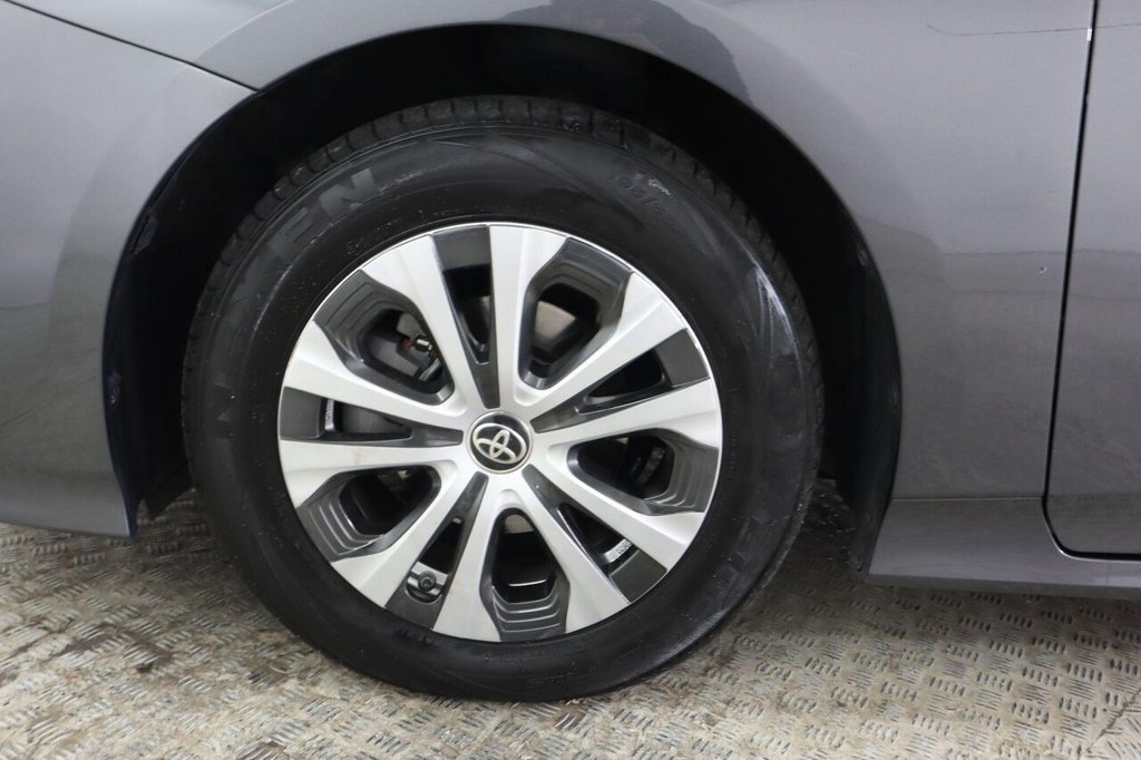 Used Toyota Prius 2022 for sale - 76396324: Photo 28