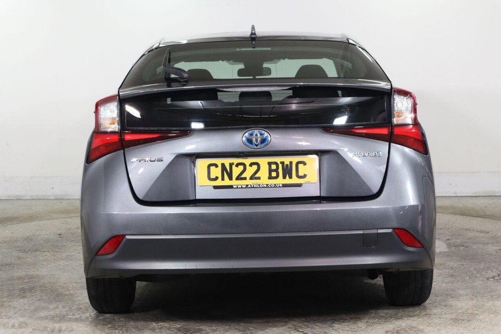 Used Toyota Prius 2022 for sale - 76396324: Photo 9