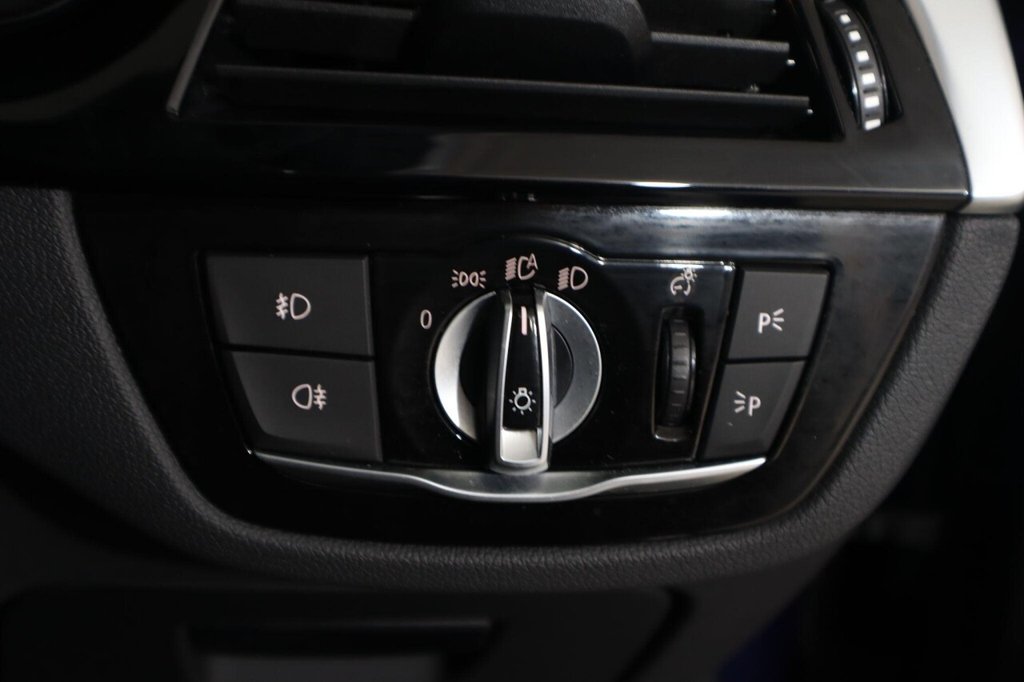 Used BMW 5 Series 2018 for sale - 77792247: Photo 24