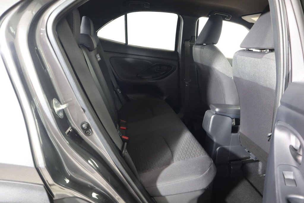 Used Toyota Yaris Cross 2022 for sale - 77288144: Photo 16