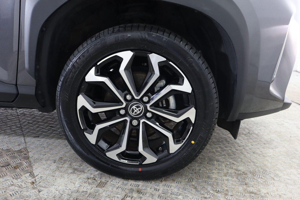 Used Toyota Yaris Cross 2022 for sale - 77288144: Photo 28