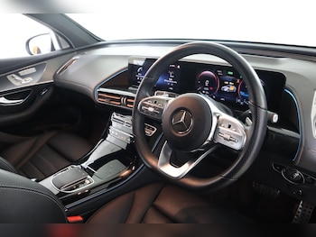 Used Mercedes-Benz EQC 2020 for sale - 79358973: Photo