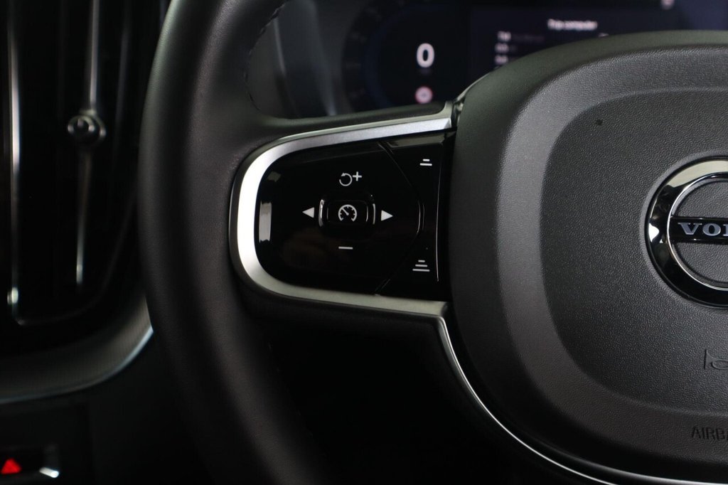 Used Volvo XC60 2024 for sale - 76417774: Photo 17