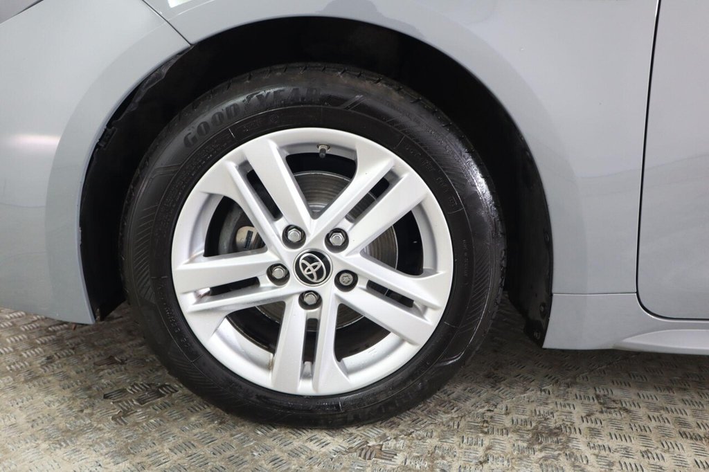 Used Toyota Corolla 2021 for sale - 77477472: Photo 31