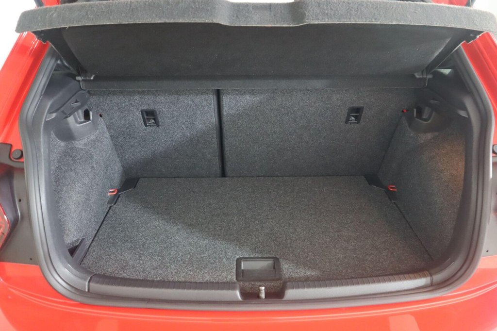 Used Volkswagen Polo 2020 for sale - 76901010: Photo 48