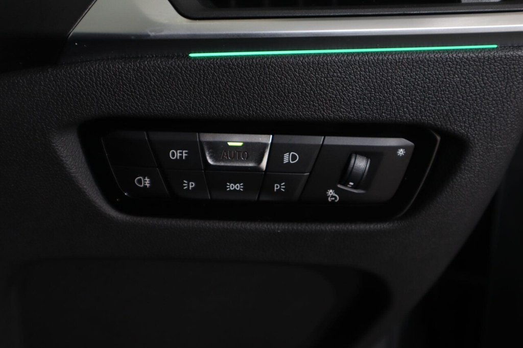 Used BMW 3 Series 2024 for sale - 77780044: Photo 23