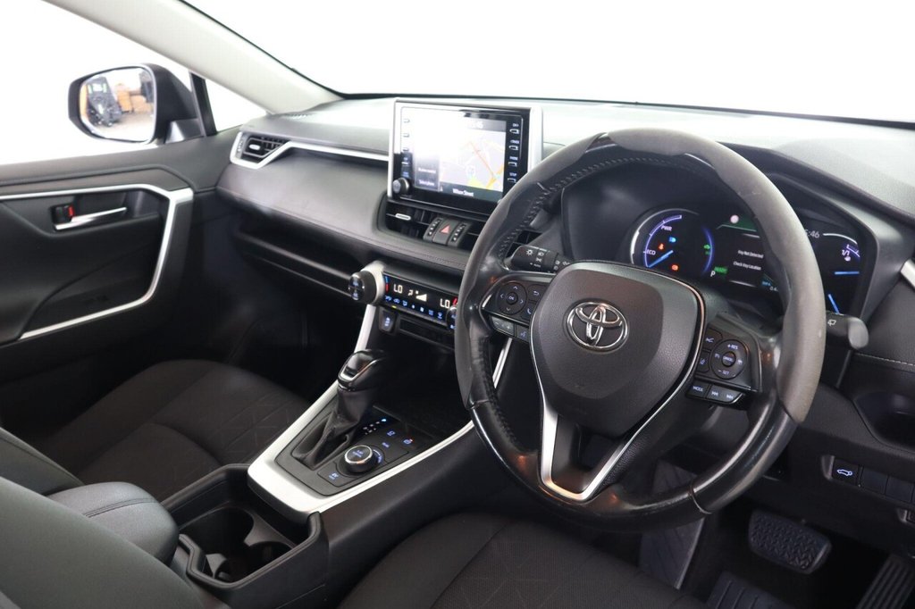 Used Toyota RAV4 2020 for sale - 76068977: Photo 12