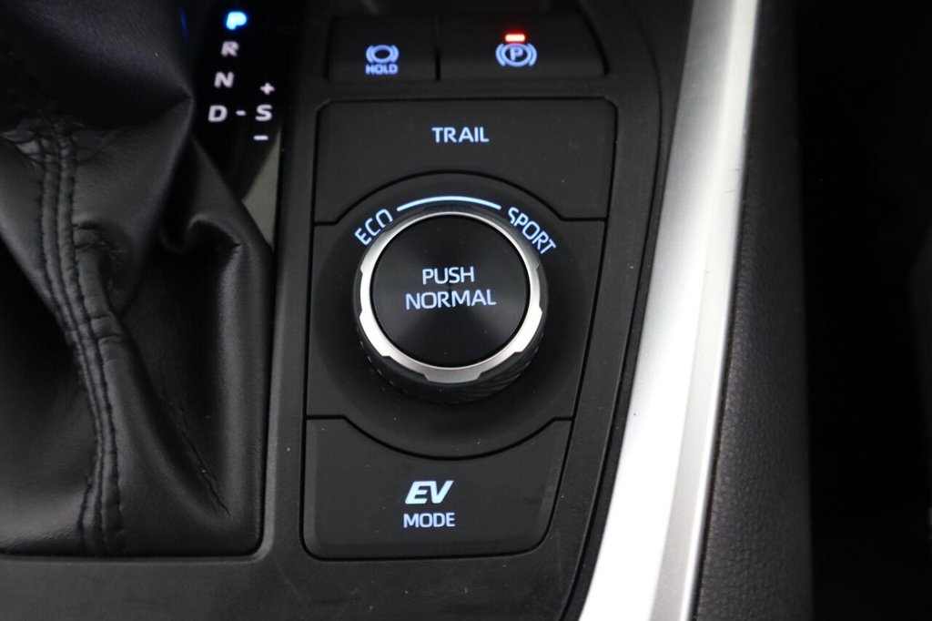 Used Toyota RAV4 2020 for sale - 76068977: Photo 25