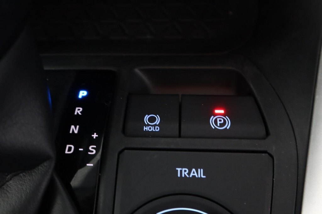 Used Toyota RAV4 2020 for sale - 76068977: Photo 28