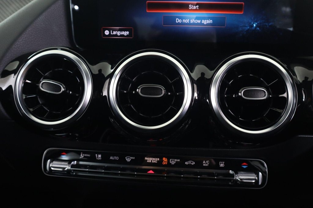 Used Mercedes-Benz GLA 2021 for sale - 76934507: Photo 31