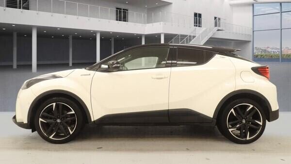 Used Toyota C-HR 2022 for sale - 77609003: Photo 4