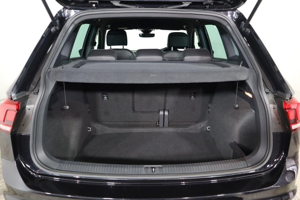 Used Volkswagen Tiguan 2021 for sale - 76559480: Photo 49