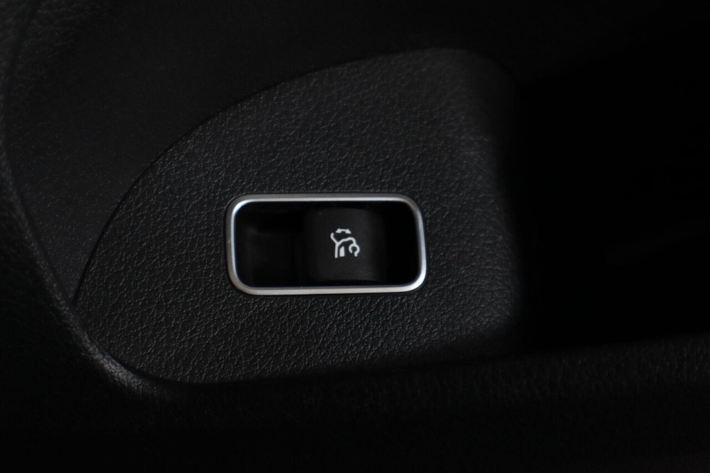 Used Mercedes-Benz GLE 2022 for sale - 78110709: Photo 27