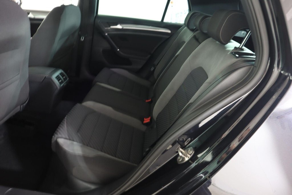 Used Volkswagen Golf 2019 for sale - 77880154: Photo 16