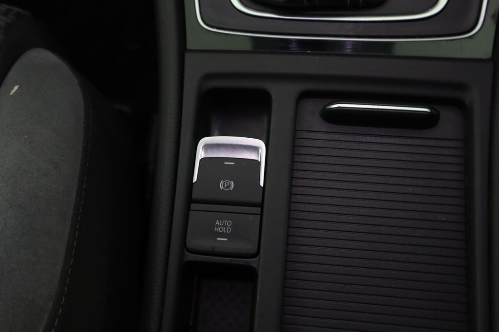 Used Volkswagen Golf 2019 for sale - 77880154: Photo 26