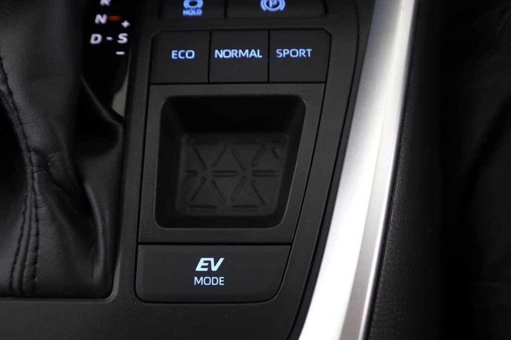 Used Toyota RAV4 2020 for sale - 77133178: Photo 22