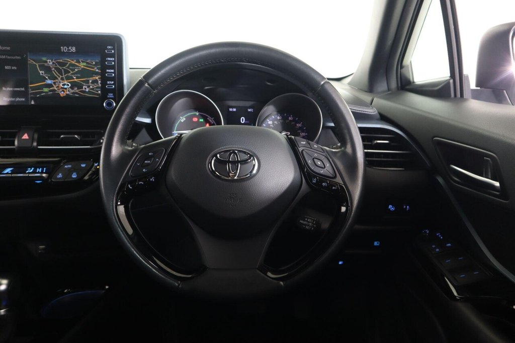 Used Toyota C-HR 2021 for sale - 76333739: Photo 43