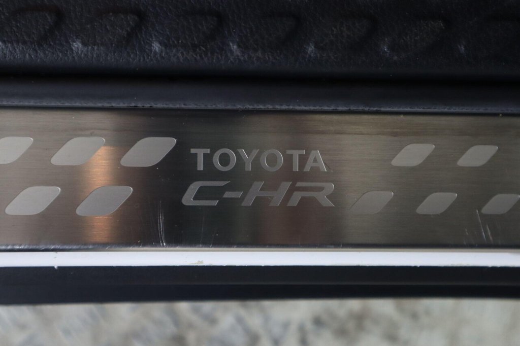 Used Toyota C-HR 2021 for sale - 76333739: Photo 47