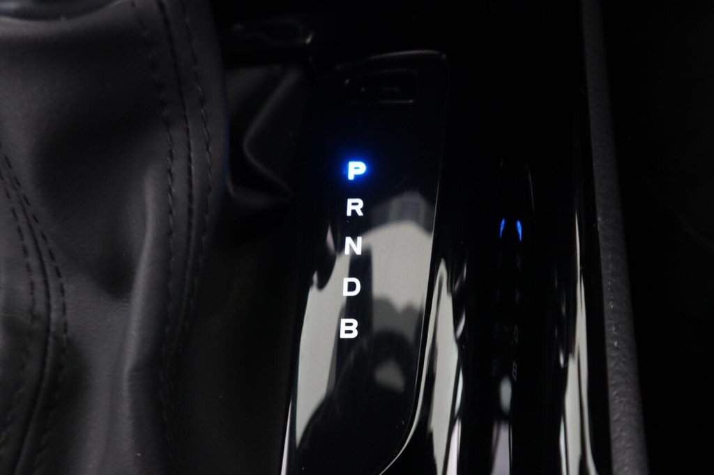 Used Toyota C-HR 2021 for sale - 76333739: Photo 50
