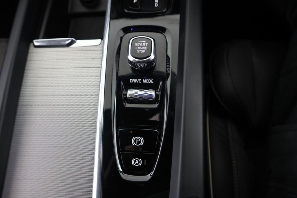 Used Volvo XC60 2020 for sale - 77227027: Photo 25