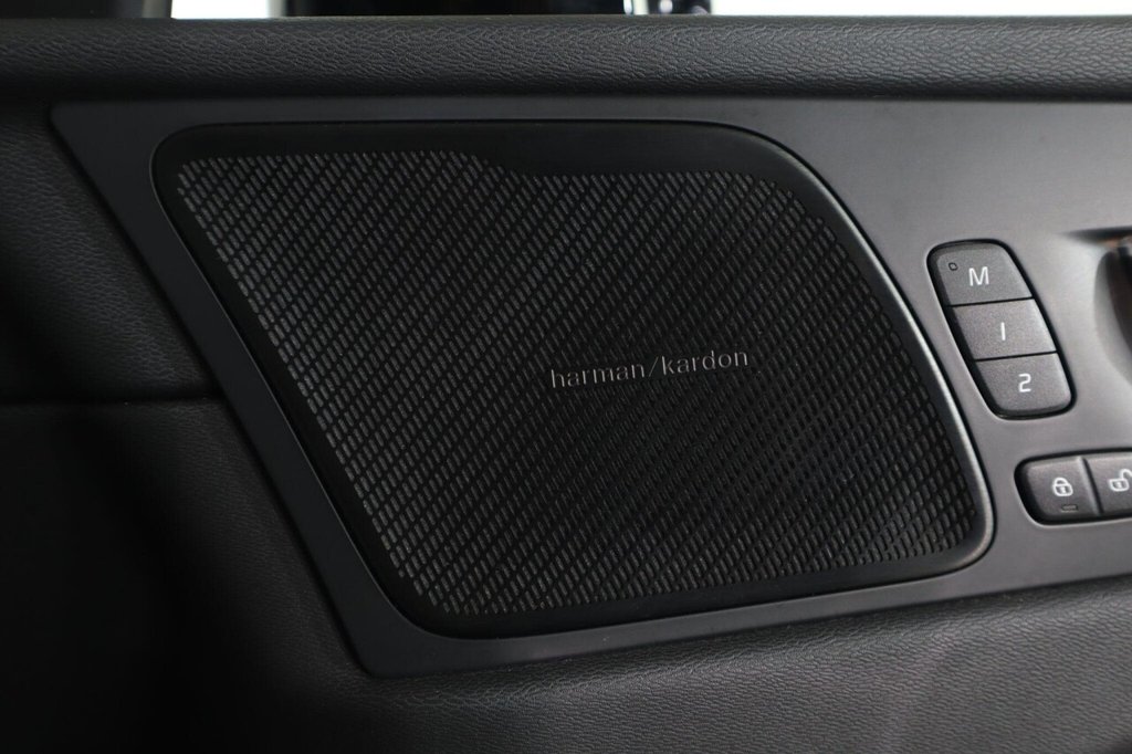 Used Volvo XC60 2020 for sale - 77227027: Photo 28