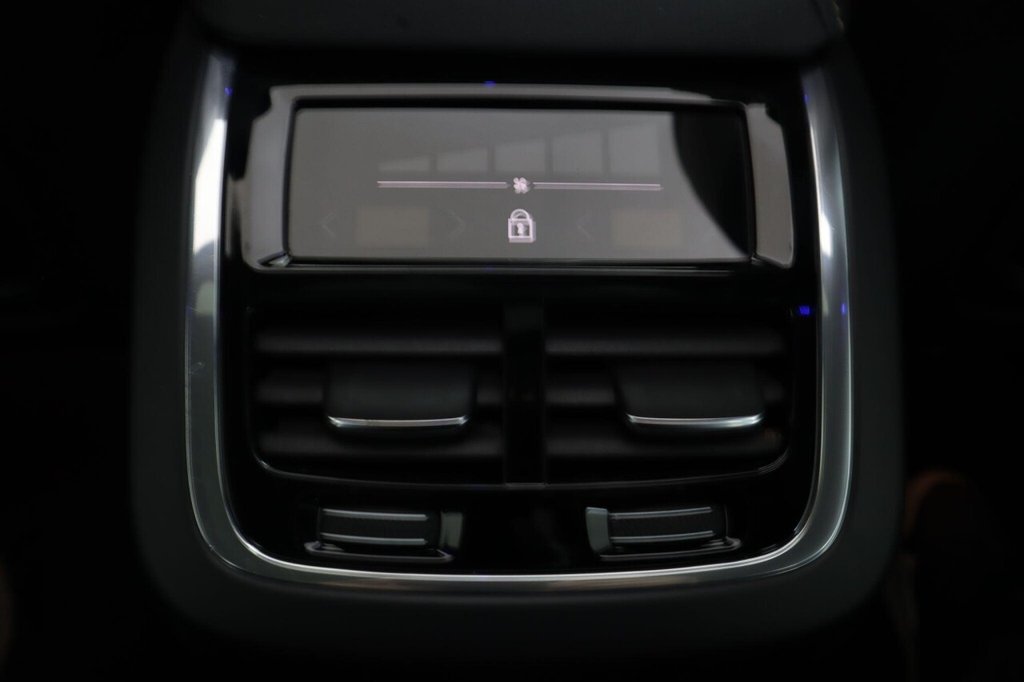 Used Volvo XC60 2020 for sale - 77227027: Photo 37