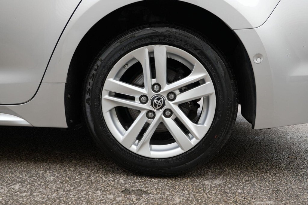 Used Toyota Corolla 2021 for sale - 77547221: Photo 33