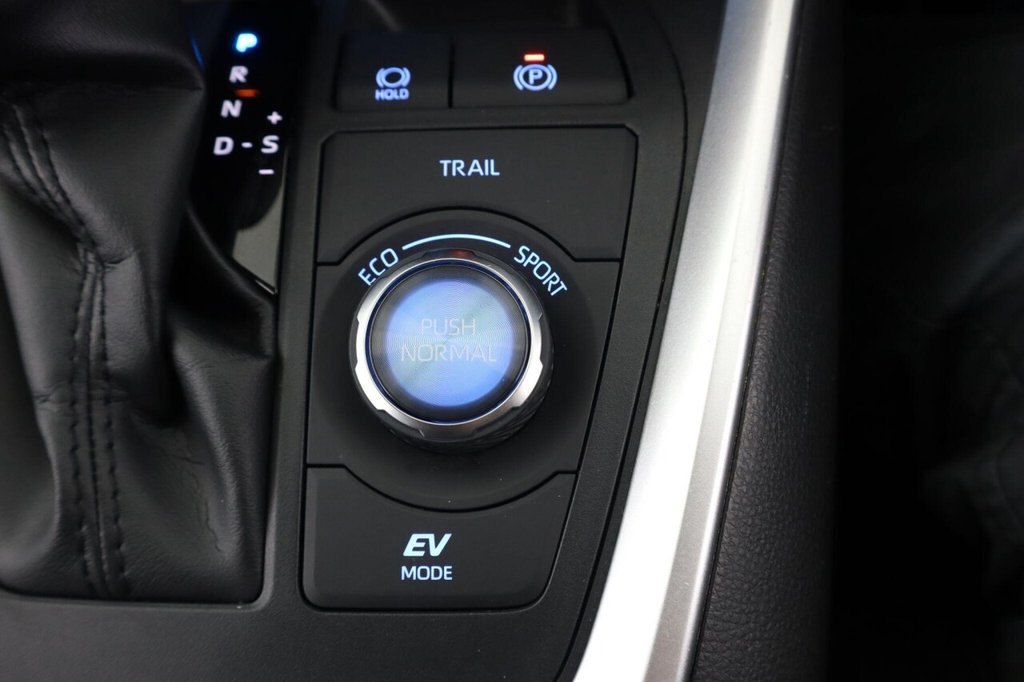 Used Toyota RAV4 2022 for sale - 76386420: Photo 25